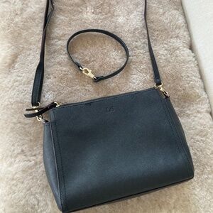 Lo & Sons Pearl crossbody In black